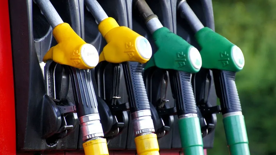 Motorina, mai scumpă în România decât în Germania