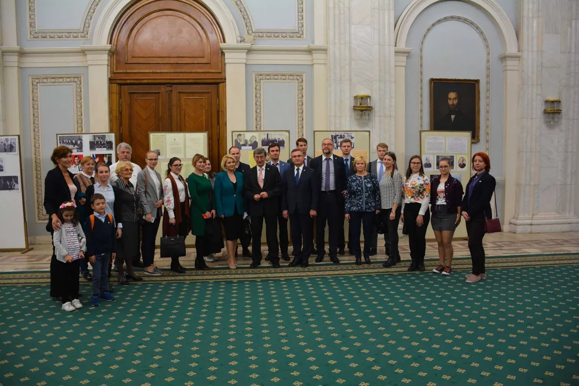 Expoziţia „140 de ani de la stabilirea relațiilor diplomatice ruso-române”