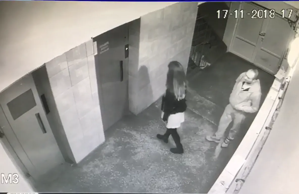 A condus beat şi a distrus o maşină parcată pe Mircea Vodă