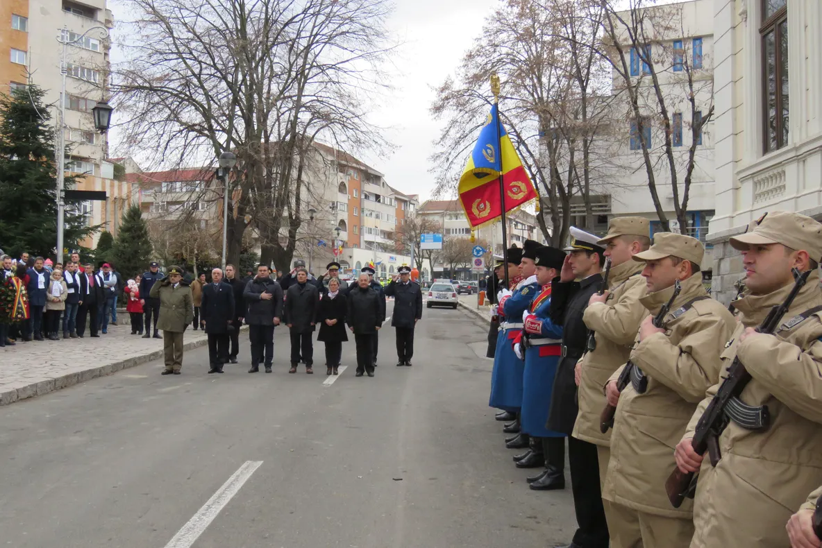 Ziua Revoluției, marcată printr-un ceremonial militar și religios