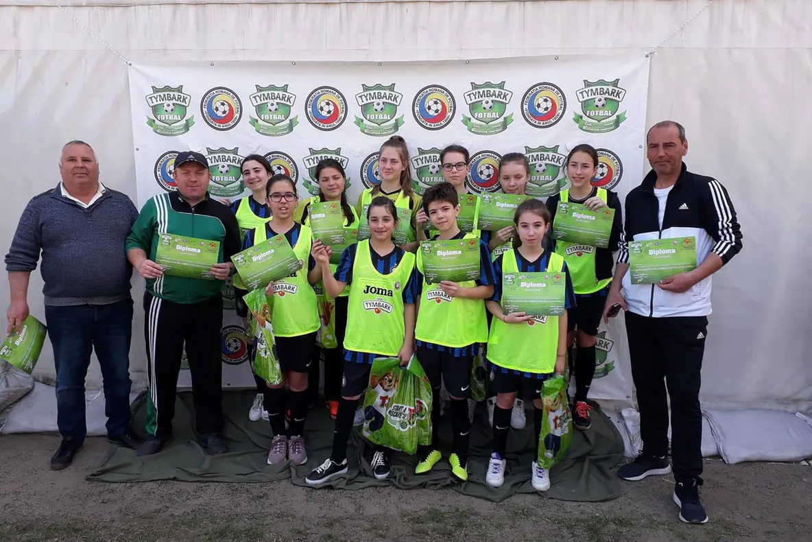 Calificare la faza naţională pentru echipa de fotbal fete de la Scoala Gheorghe Banea Măcin