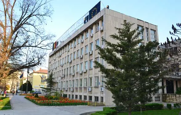 Taxă piperată rău la Primăria Tulcea pentru Extrasul din Registrul Electoral