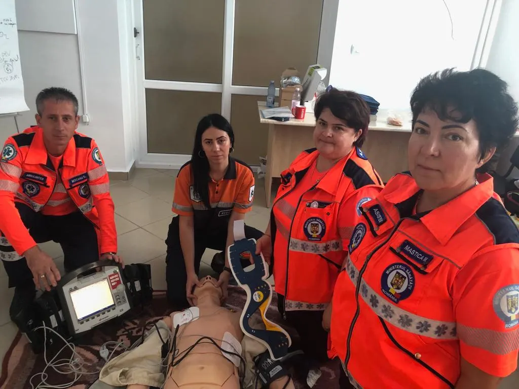 Ambulanța Tulcea se întrece cu colegii din toată țara, la Arad