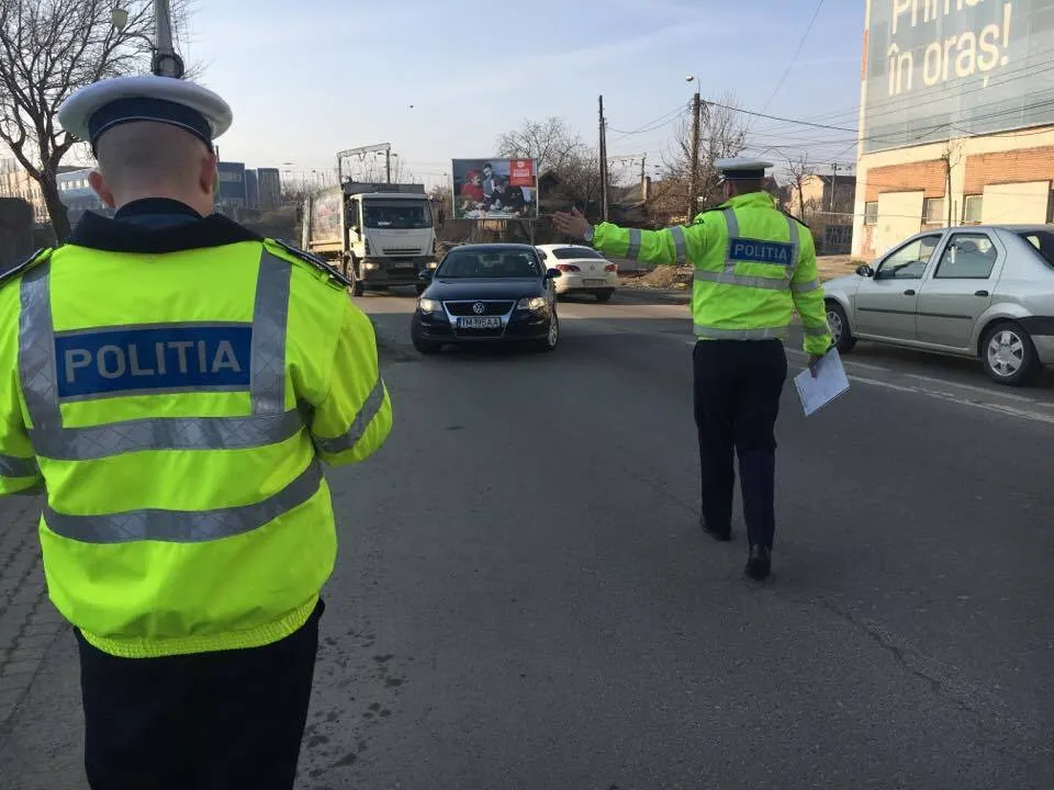Sute de amenzi aplicate de poliţiştii tulceni în prima săptămână din septembrie