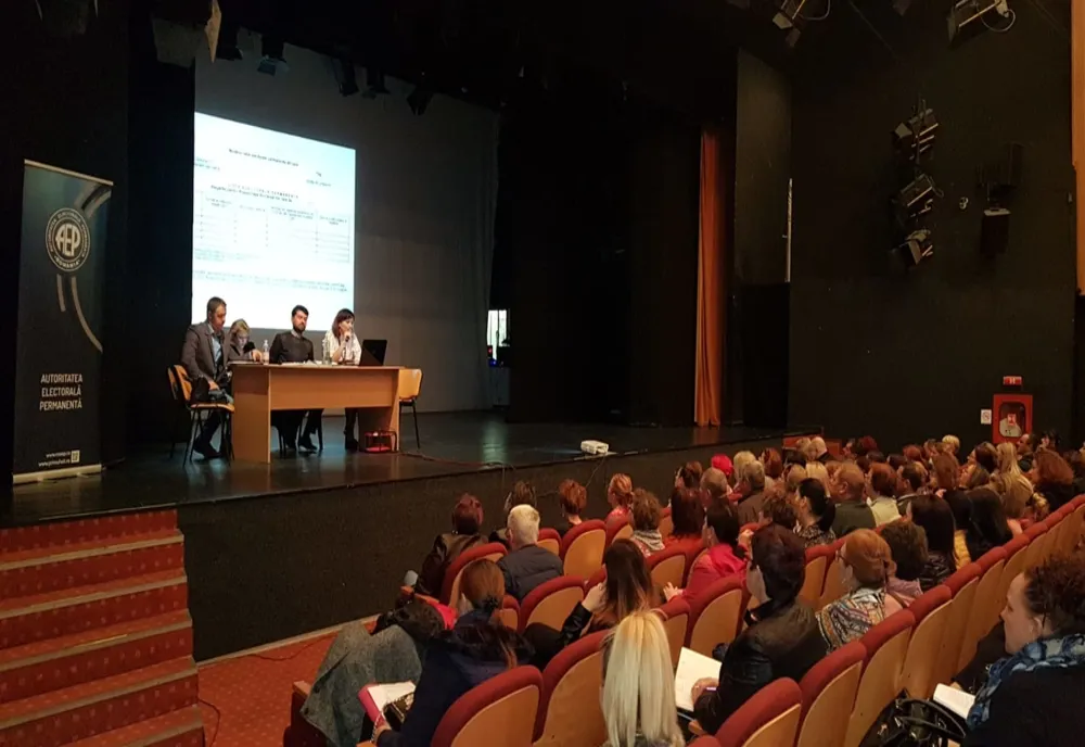 Spectacolul "Alegerea Președintelui României din data de 10 noimebrie 2019" pe scena Teatrului Jean Bart