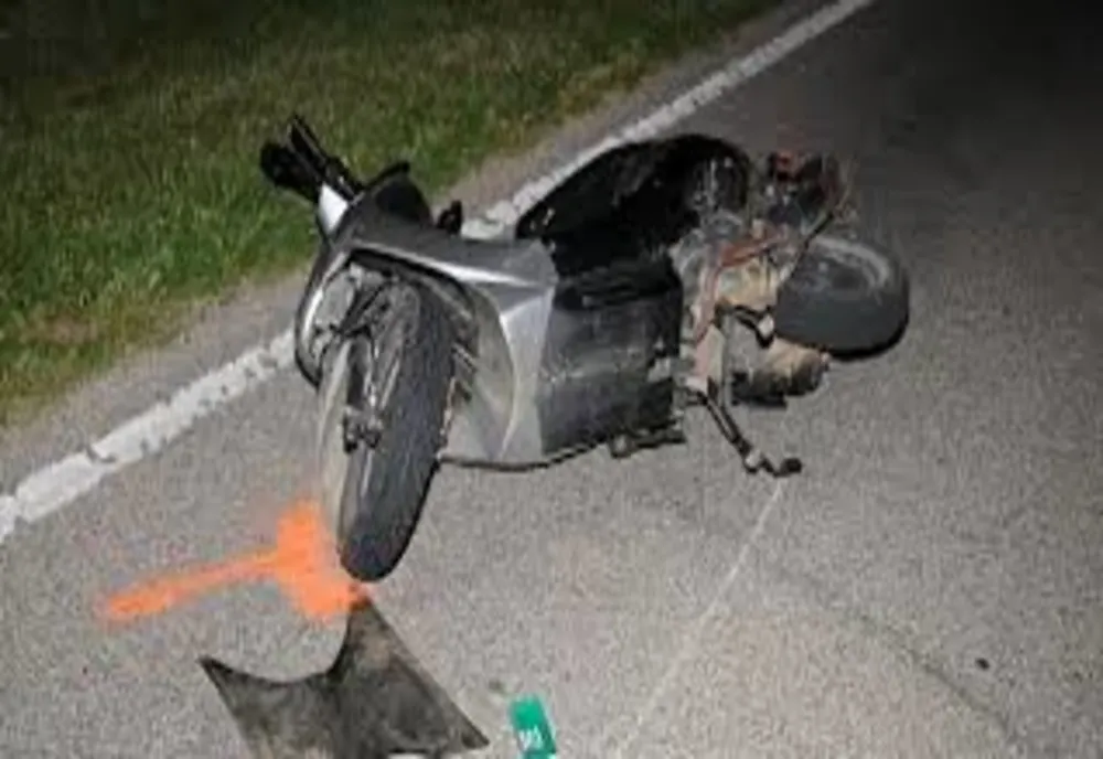 La 19 ani şi-a pierdut viaţa după un accident de moped
