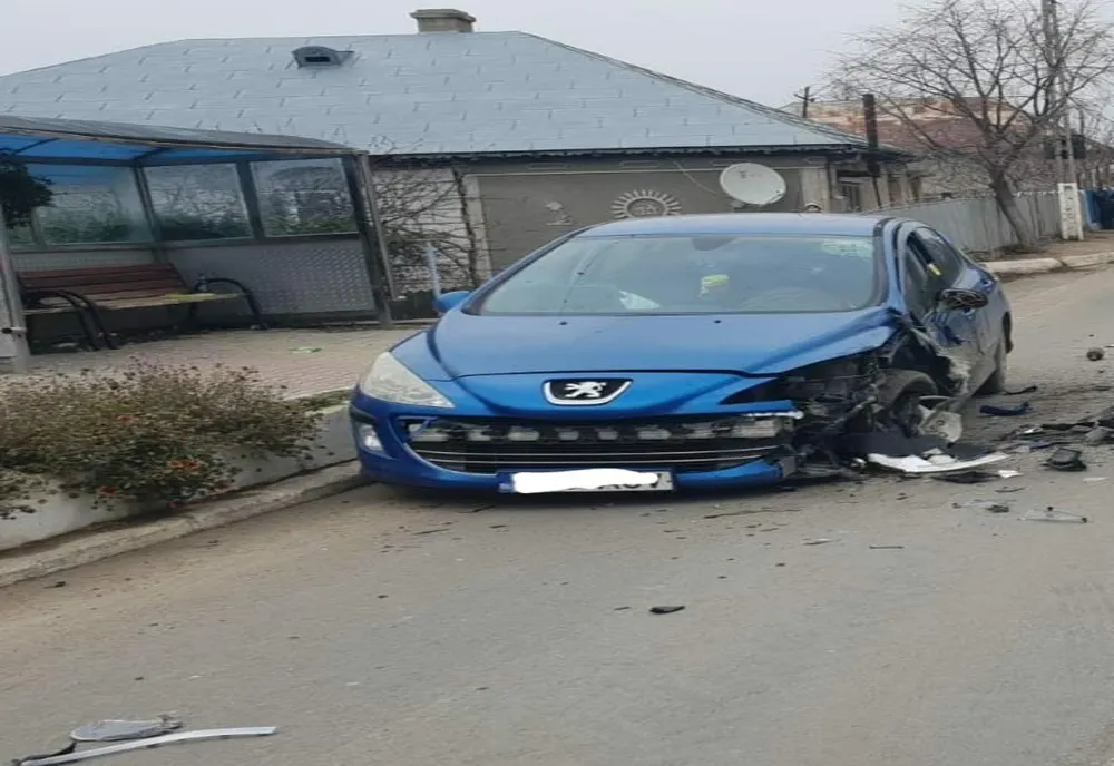 Impact violent la Turcoaia. Doi răniți