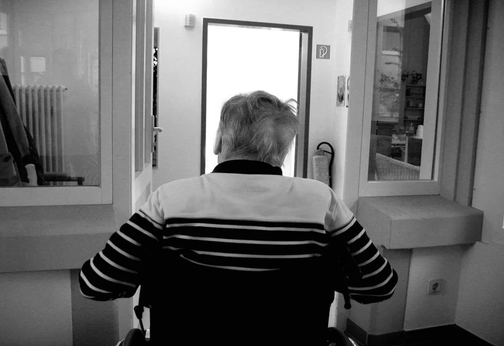 Vârsta, mai importantă decât genele în determinarea riscurilor de a dezvolta anumite boli