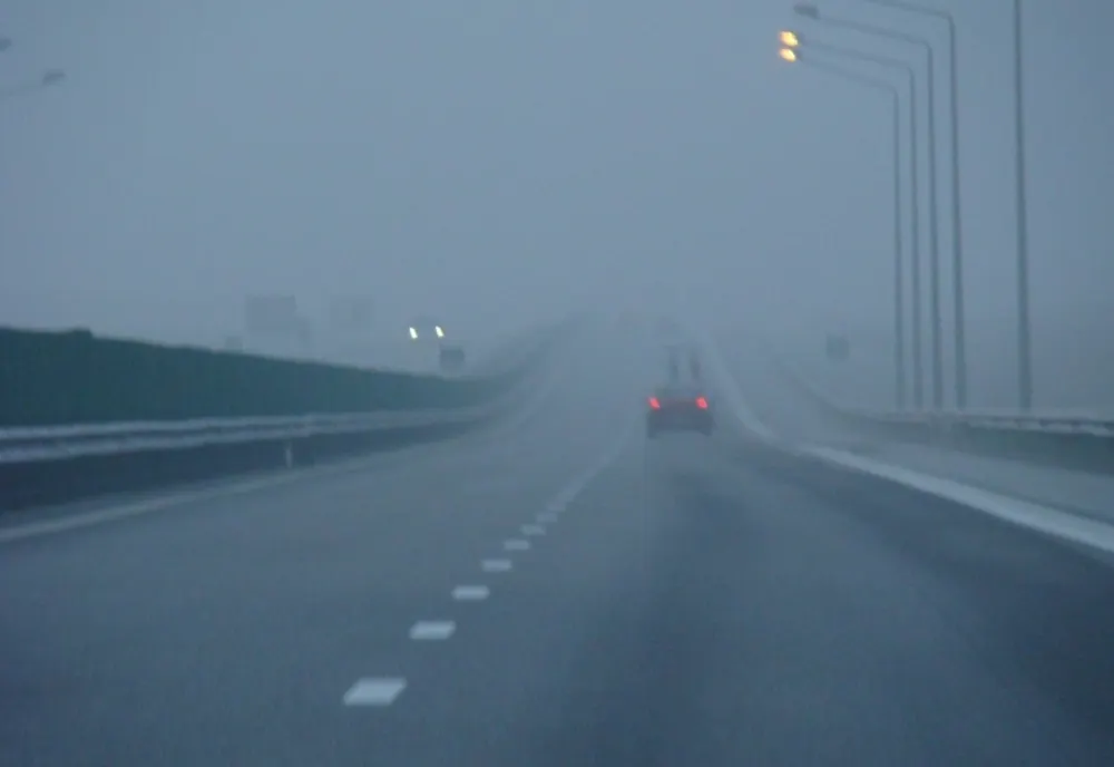 Ceața reduce vizibilitatea pe Autostrăzile A2 și A4