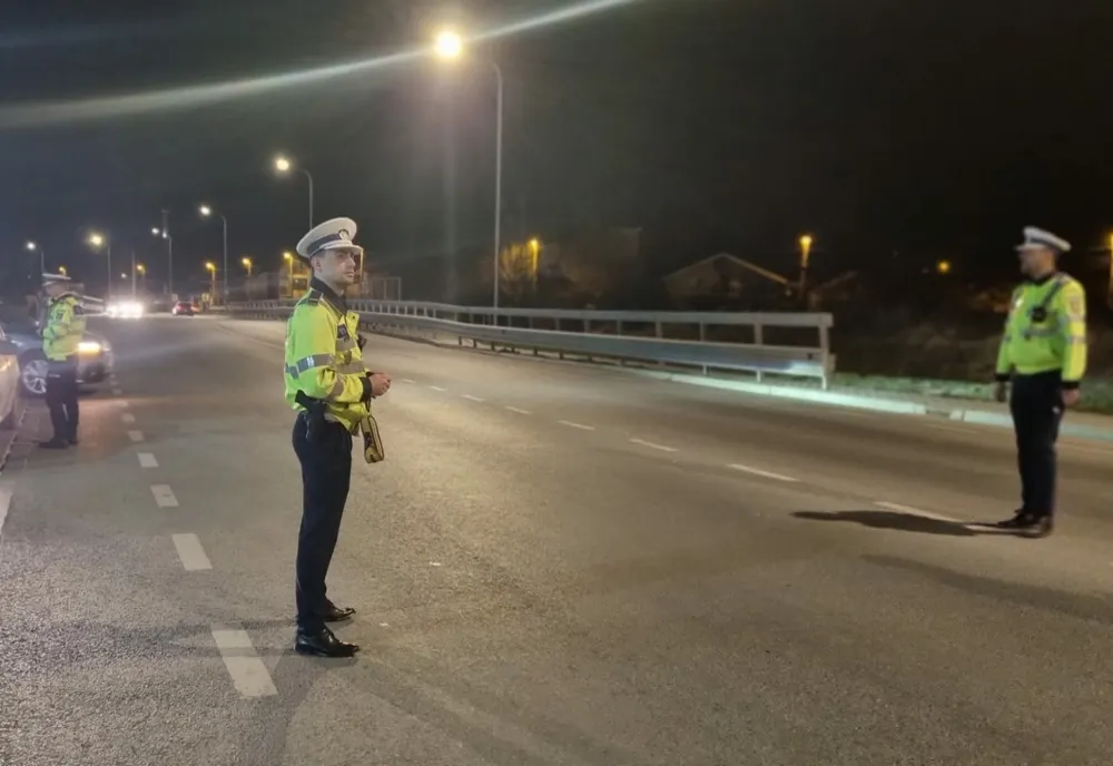 RAZIE a polițiștilor tulceni, chiar în ziua când se beau 44 de pahare. Surpriza a fost totală