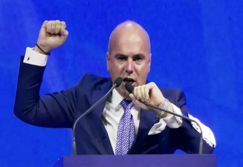 Rareș Bogdan: Ciucă a ridicat PNL după eșecul fostei conduceri. Partidul a urcat la 25% în preferințele românilor