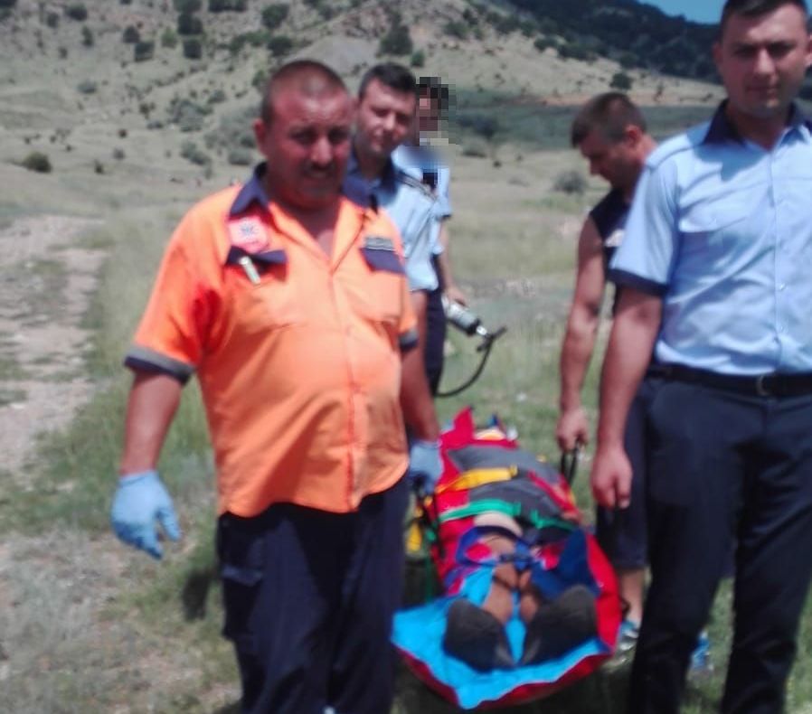 Biciclist de 17 ani accidentat în Munţii Măcinului