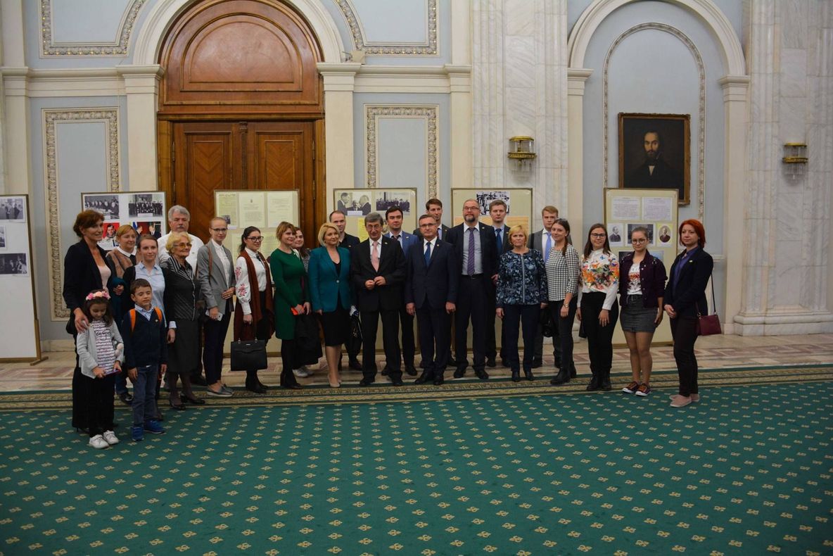 Expoziţia „140 de ani de la stabilirea relațiilor diplomatice ruso-române”