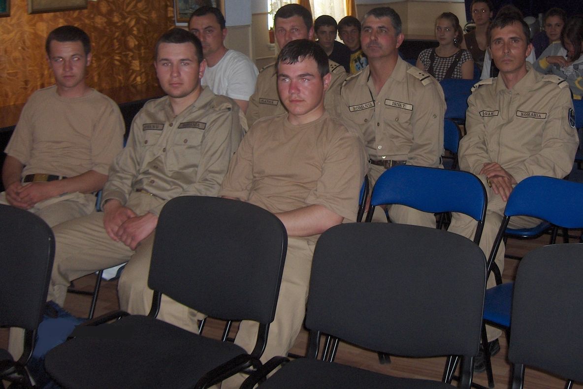 Simpozion cu prilejul Zilei Armatei Române!