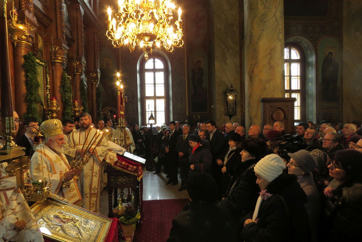 Hram la Catedrala Episcopală de Sfântul Nicolae