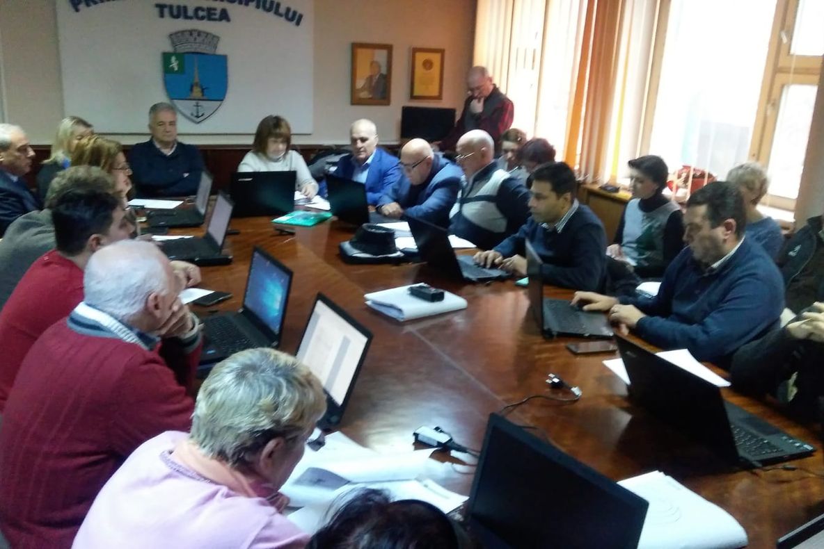 Extraordinar se poate: proiectele picate în „ordinară” s-au aprobat în unanimitate!