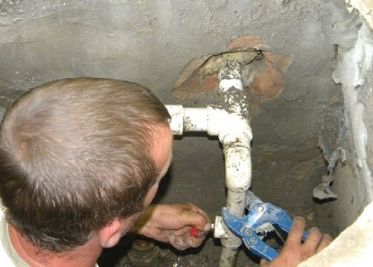 Aquaserv continuă campania de debranşare a datornicilor