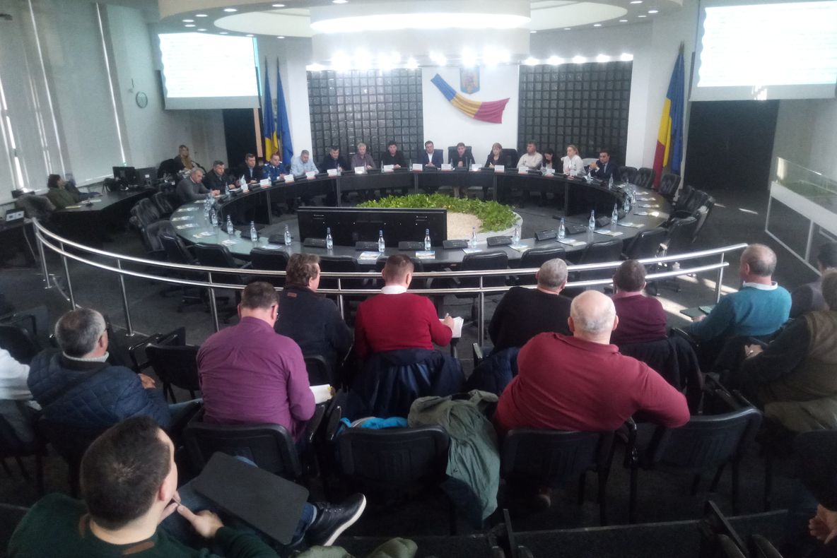 Dezbatere privind activitățile anti-braconaj pe teritoriul Rezervației Biosferei Delta Dunării