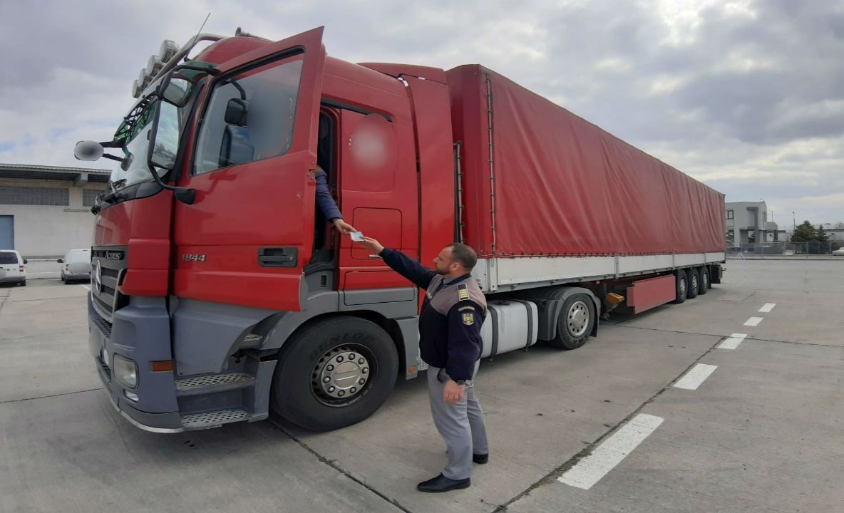 Util pentru pescari: Perioada de prohibiţie pentru pescuitul în apele de frontieră