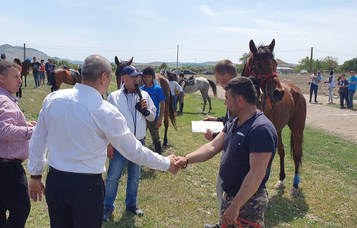 Tradiție reînviată: Coșia din Cerna a ajuns la a șaptea ediție!