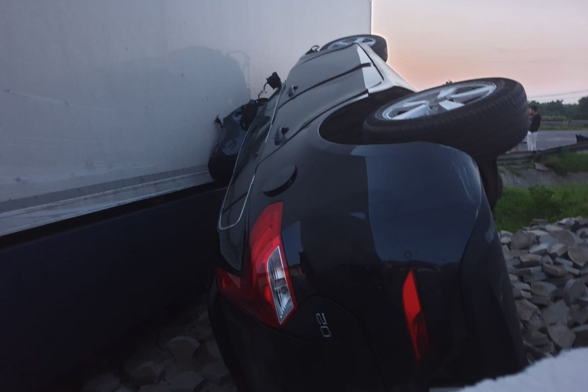 Accident rutier mortal între Cataloi și Nalbant! Trei tineri şi-au pierdut viaţa