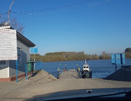 Tragedie la trecerea bac: un barbat a murit înecat!