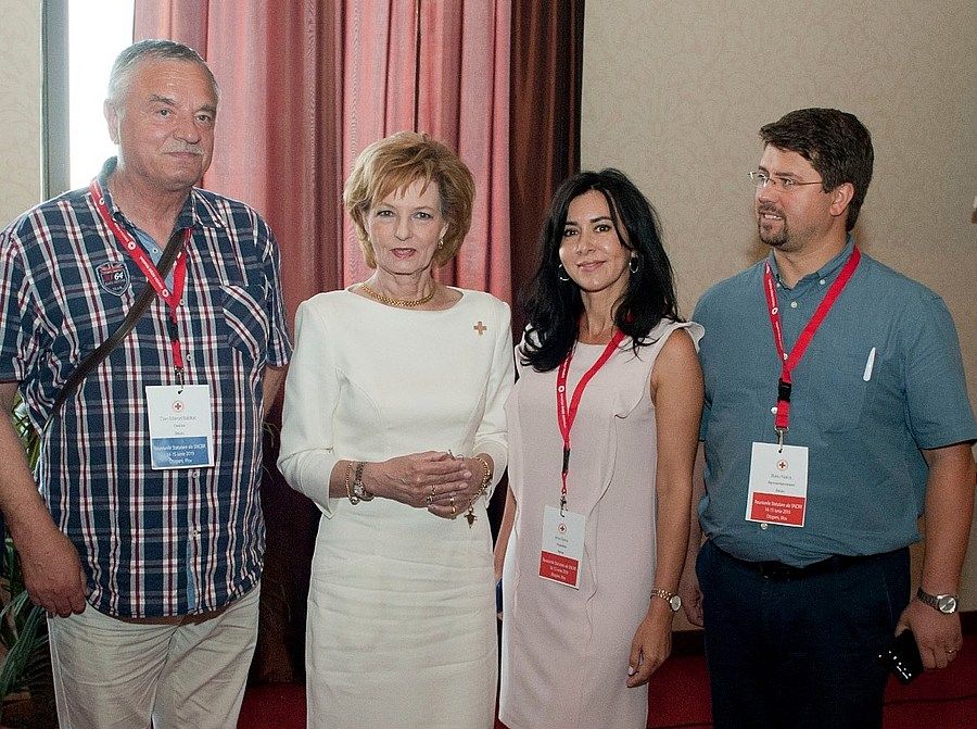 Crucea Roşie oferă gratuit scaune rulante pentru persoane cu deficiențe locomotorii!