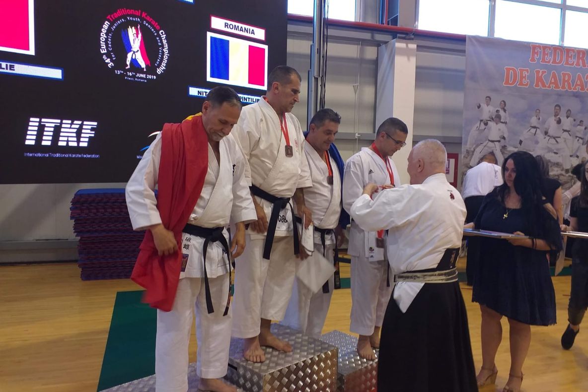 Nouă medalii pentru Yamato Dojo la naţionalele de kempo!