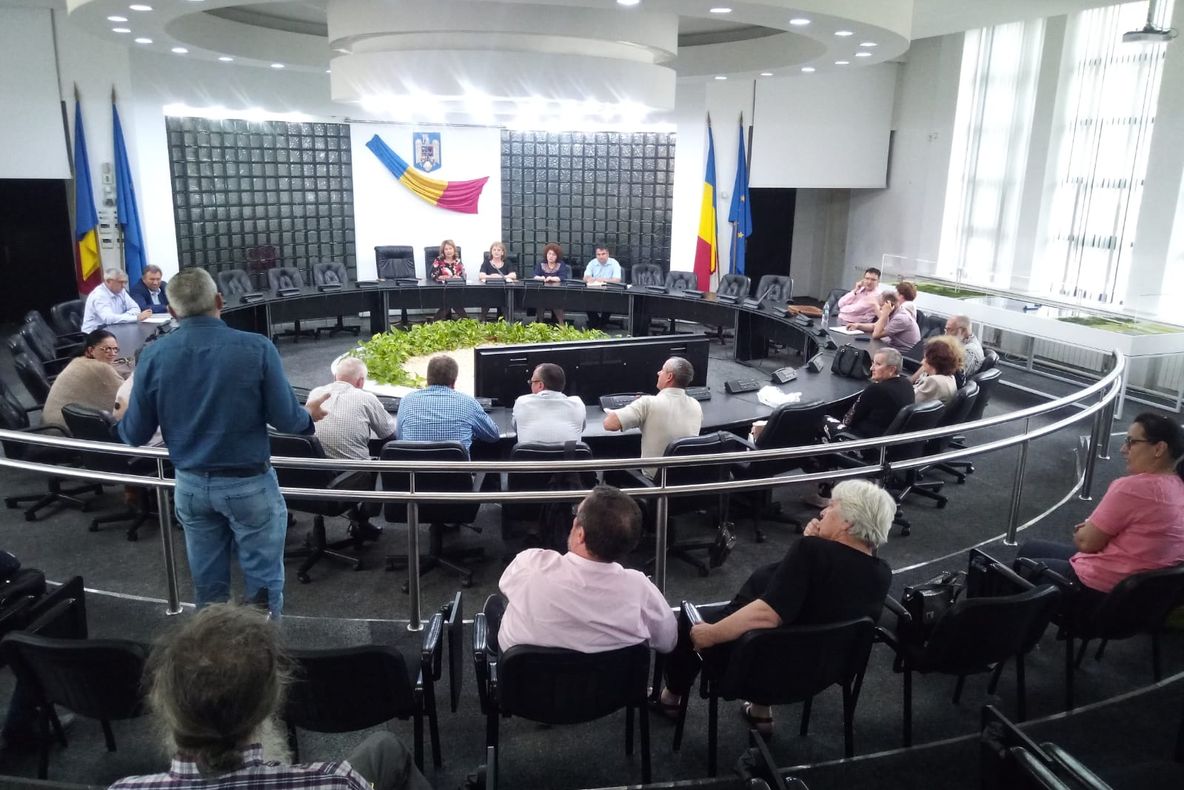 Masă rotundă: Propuneri şi soluţii pentru localităţile fără medici de familie