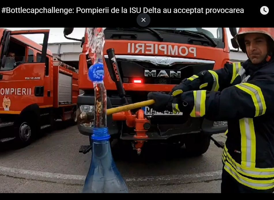 #Bottlecapchallenge: Pompierii de la ISU Delta au acceptat provocarea