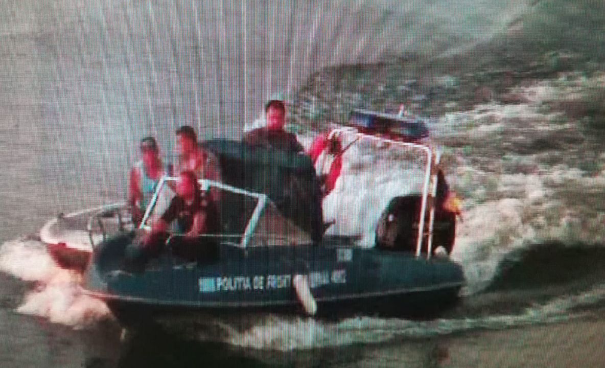 Acțiune de salvare a unor cetățeni străini pe brațul Chilia