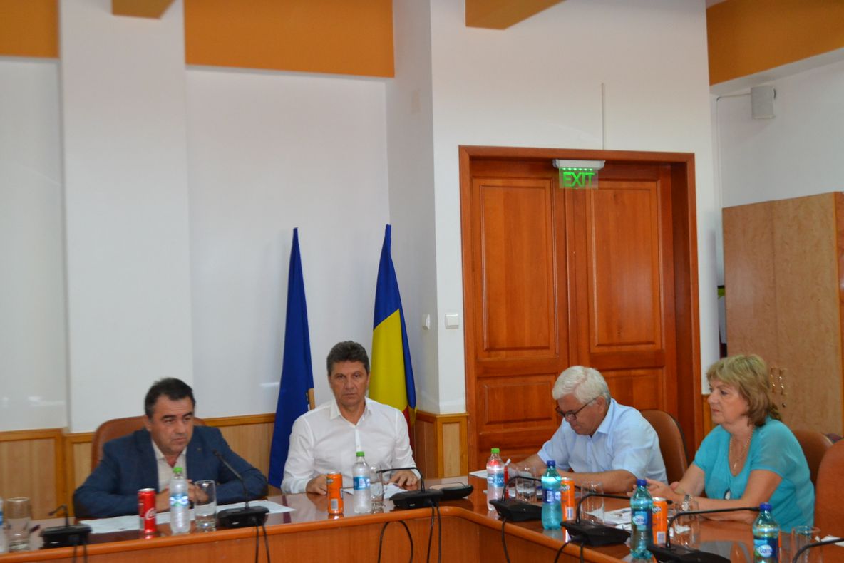 Biblioteca Orășenească și Sala de Sport Progresul din Isaccea,reabilitate cu fonduri elvețiene