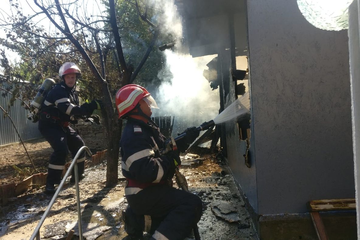 Explozie a unei butelii de aragaz într-o gospodărie din municipiu