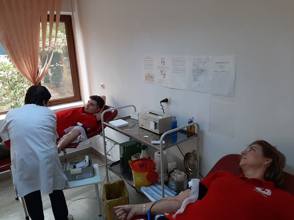 Mesajul Filialei de Cruce Roşie Tulcea: NOI azi am DONAT SÂNGE, dar TU?