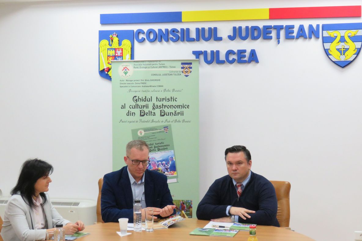 A fost lansat Ghidul turistic al culturii gastronomice din Delta Dunării