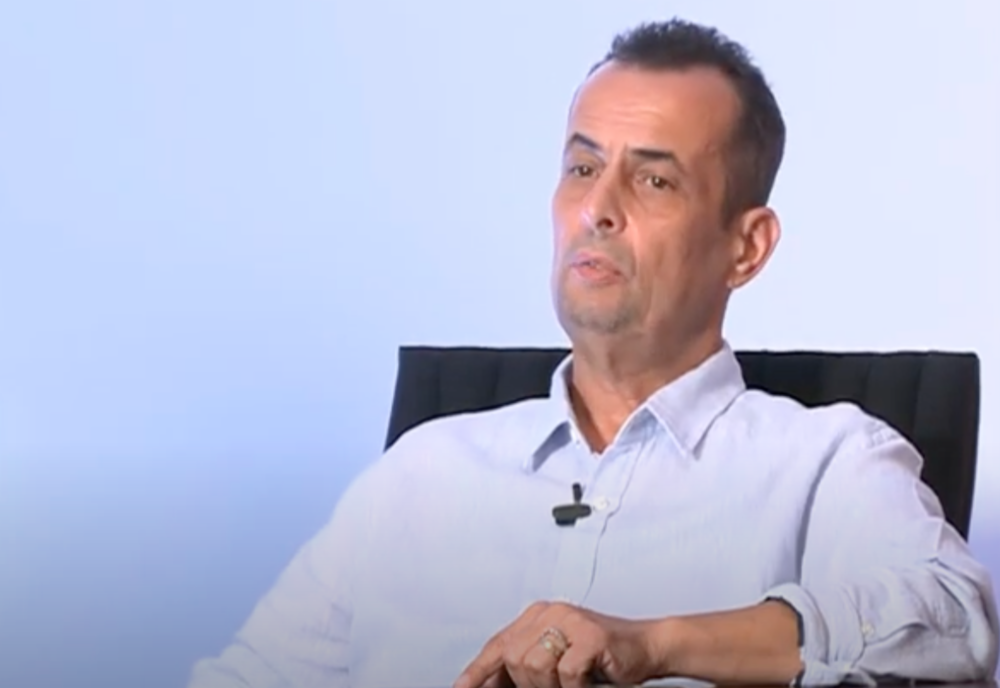 Dezvăluiri BOMBĂ: Ponta și relația cu rușii. Cum se organizau întâlnirile șefilor Lukoil cu procurorii | Negulescu: ”S-au făcut presiuni” - VEZI LIVE