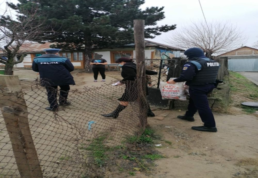 Isaccea. Polițiștii tulceni au fost ajutoarele lui Moș Crăciun