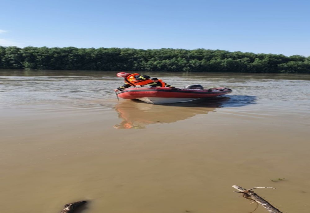 FOTO VIDEO| Alertă la Isaccea: Două fetițe dispărute în Dunăre