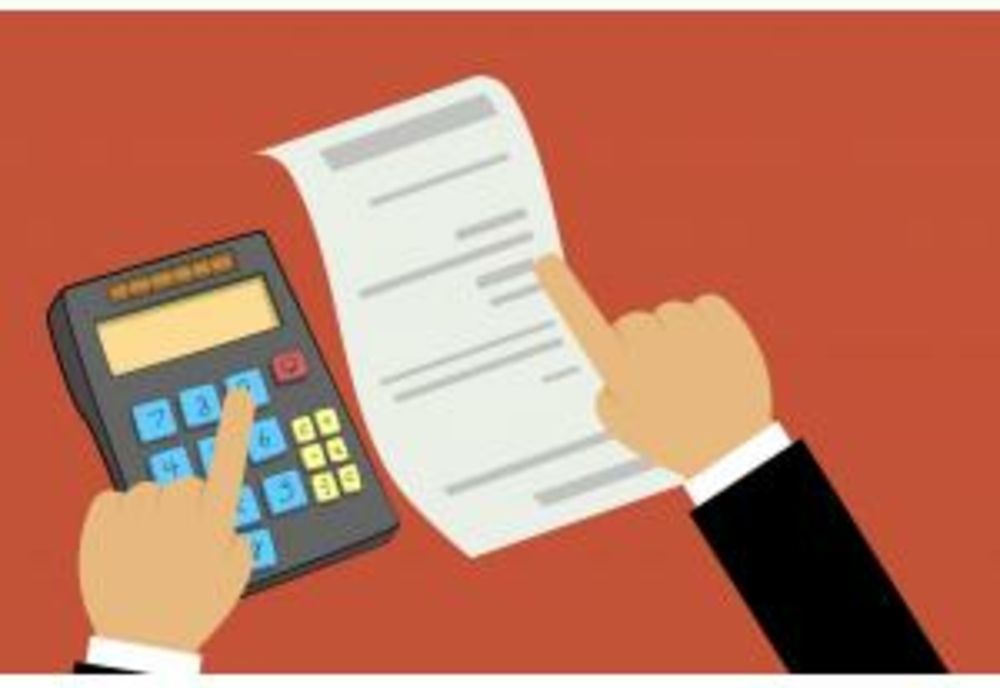 Peste 2 milioane de facturi la energie au fost corectate de furnizori