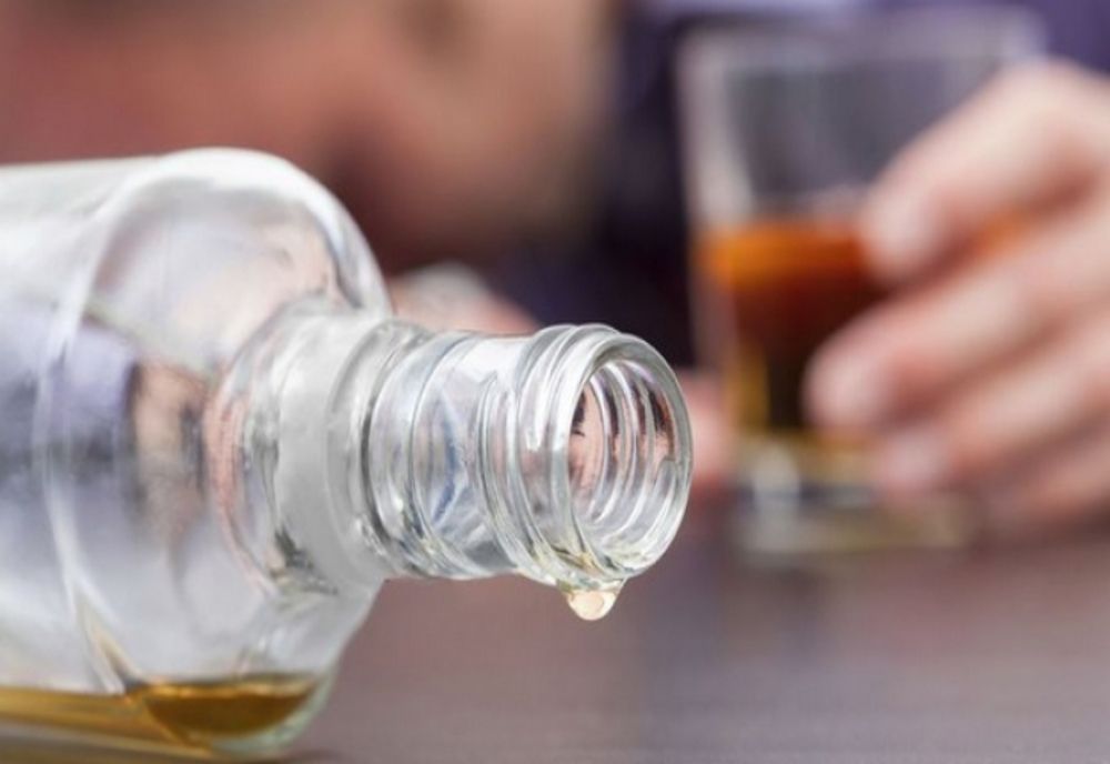 S-a urcat beat la volan dar a avut parte de o întâlnire nedorită