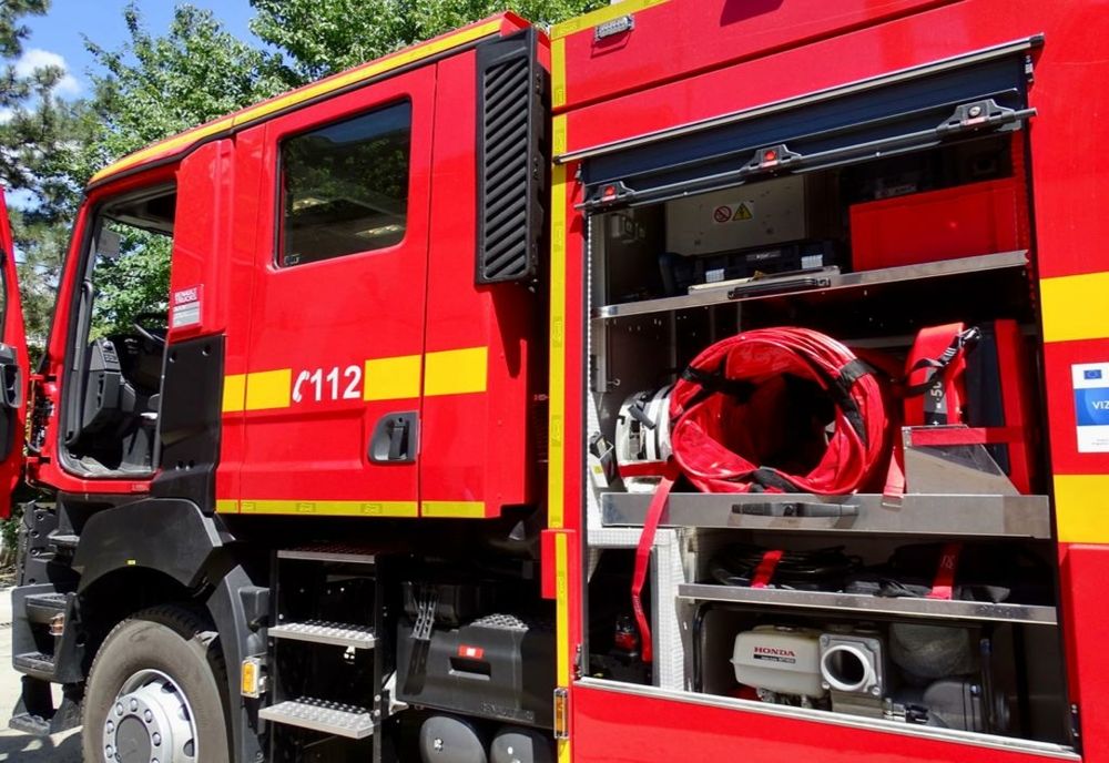 Incendiu violent în Tudor Vladimirescu