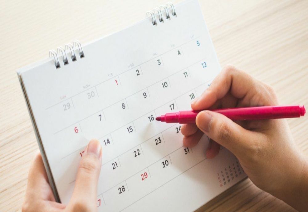 Vești bune pentru bugetari: pot munci 5 zile pe lună de acasă. Un nou tip de CONCEDIU a fost aprobat