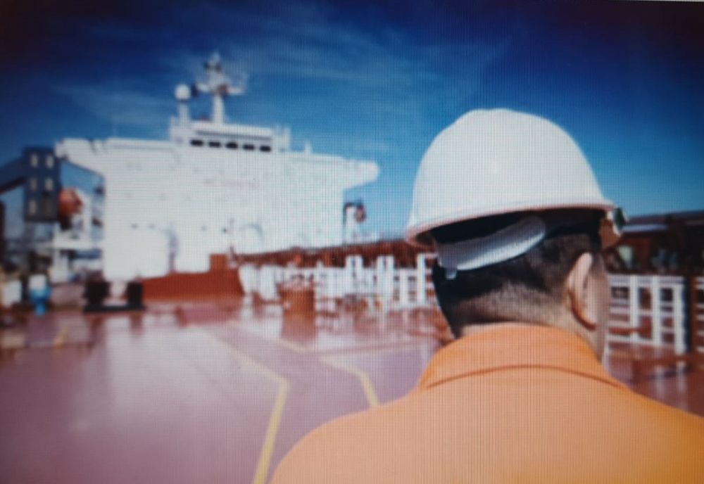 Navigatorii români, protejați de contractul colectiv de muncă