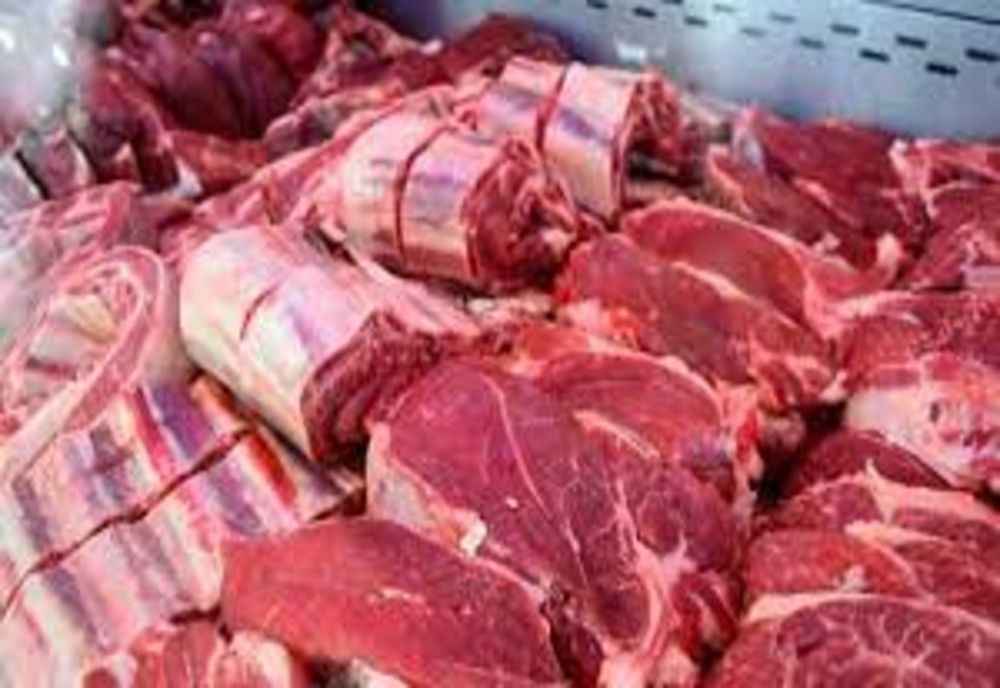 Românii caută reducerile de Black Friday la carne