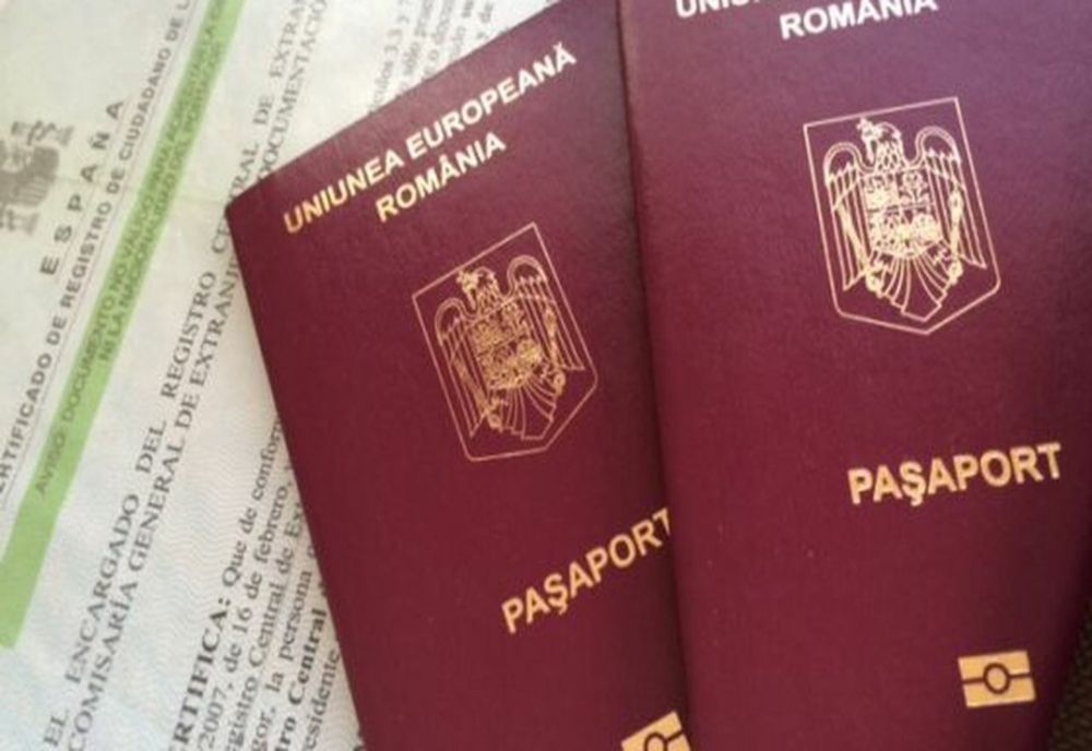 Modificări la paşapoarte: Se schimbă regulile de livrare a documentelor prin curier