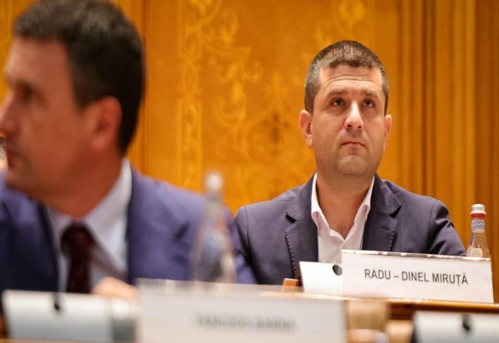 MINISTRUL ECONOMIEI: ROMÂNIA TREBUIE SĂ GÂNDEASCĂ DIGITALIZAREA CA PE UN ÎNTREG