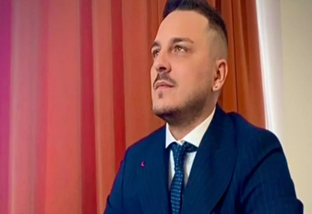 Makaveli, apel la mobilizare pentru suveraniști, după ce s-a retras în favoarea Ancăi Alexandrescu: „Dacă nu ieșim noi tinerii la vot, câștigă ei”