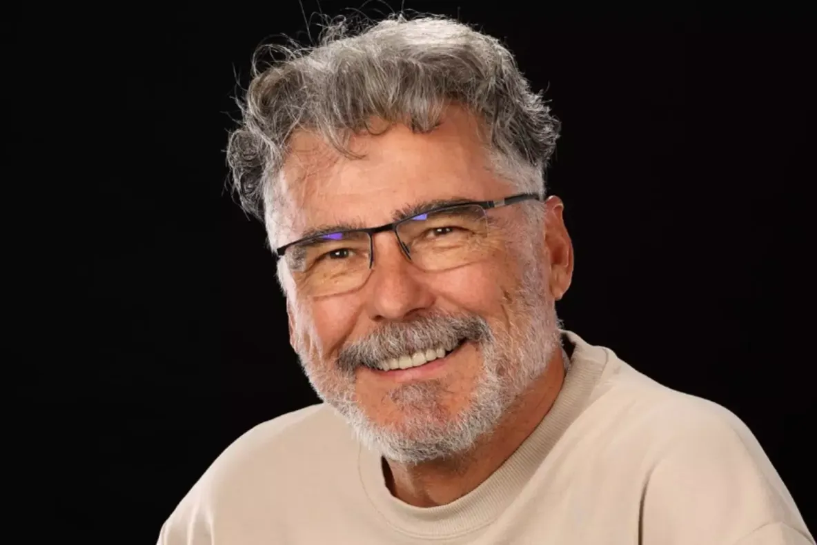 Fost primar din Iași, condamnat definitiv la 19 ani de închisoare pentru viol, dat în urmărire națională