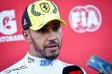 Lewis Hamilton pleacă din pole position în cursa de sprint la Marele Premiu al Marii Britanii