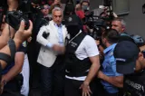 Călin Georgescu, dus la Tribunalul București. Instanța decide dacă va fi arestat preventiv